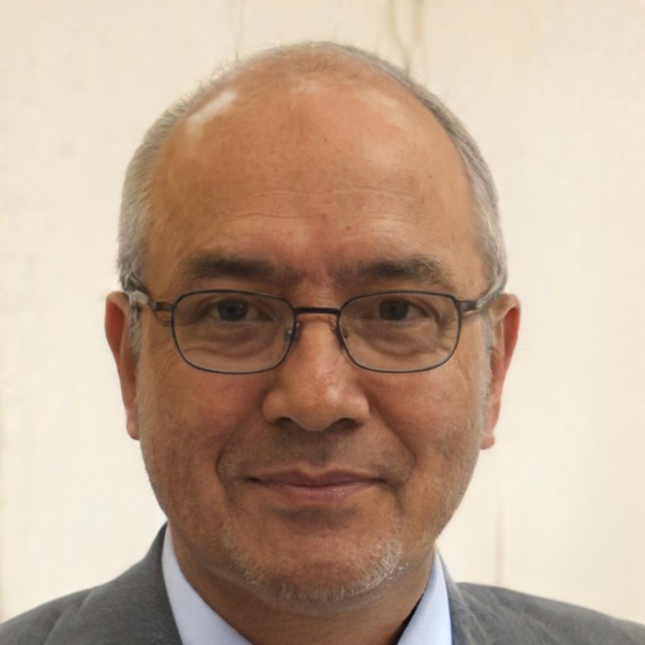 Retrato de Aurelio Mendoza, especialista en finanzas corporativas
